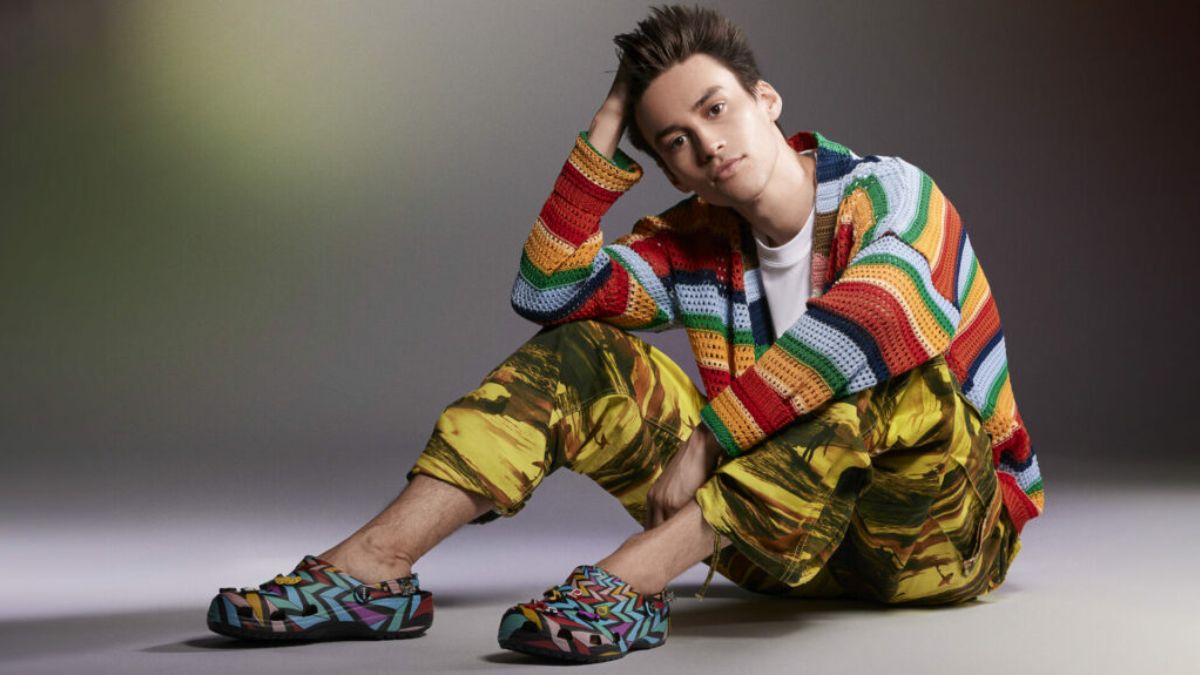 Is Jacob Collier Gay?